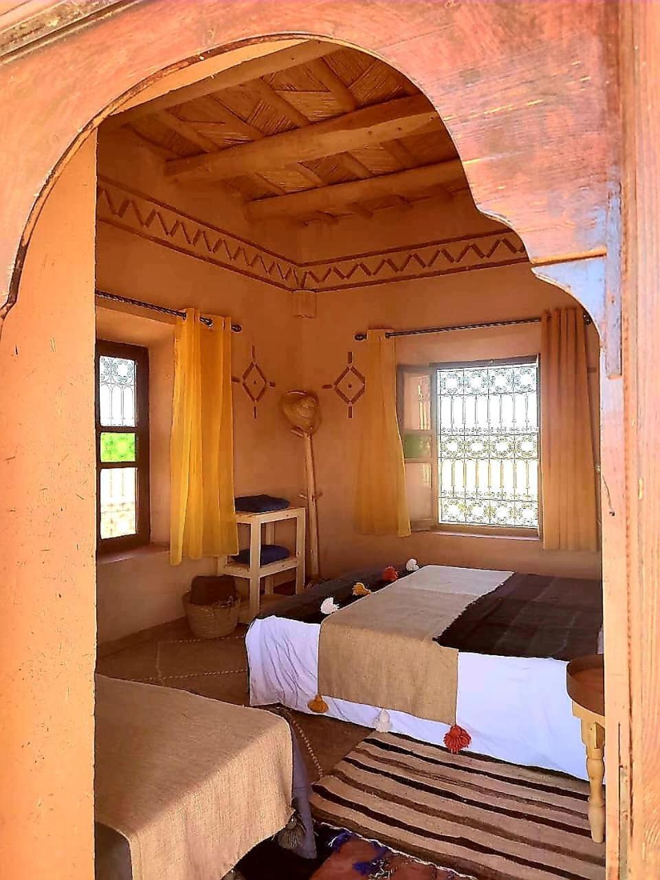 Maison D'Hotes Izza Kelaat-M'Gouna Exterior foto